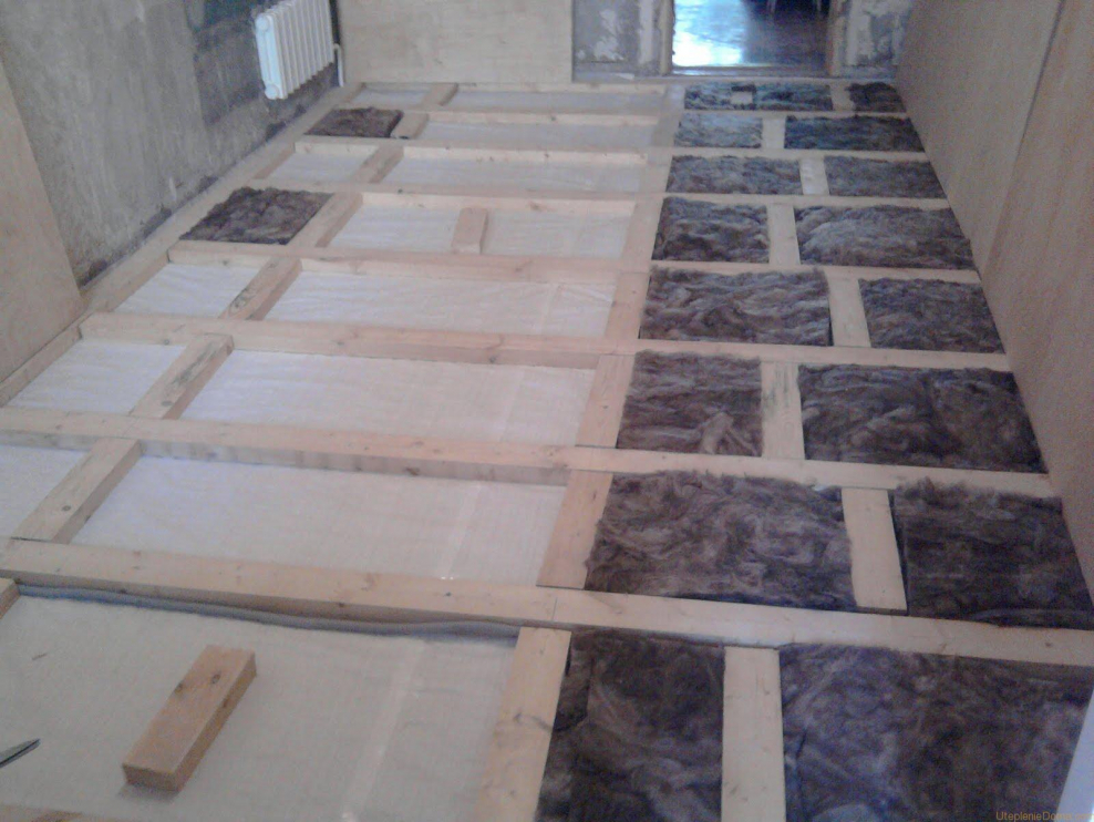 Теплоизоляция пола на даче