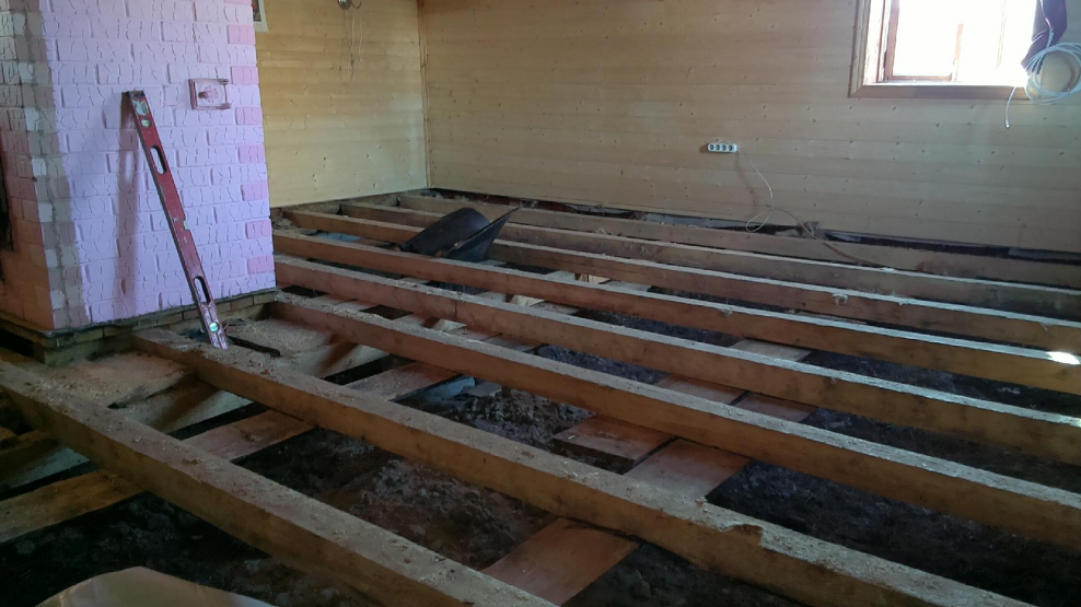 Лаги старого пола