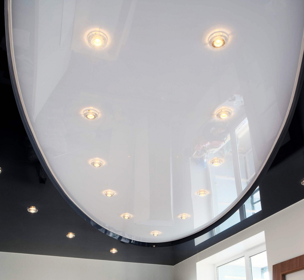 Двухуровневый овальный натяжной потолок