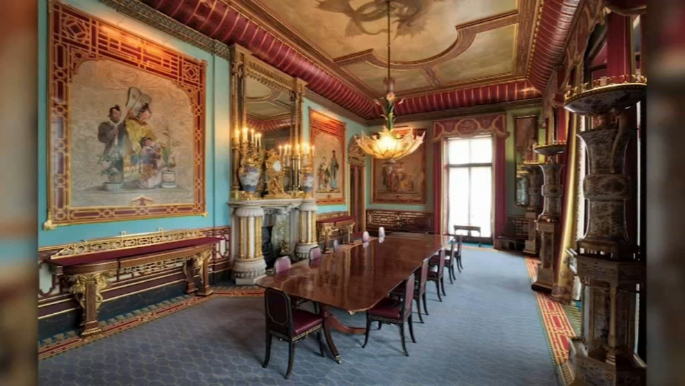 Комната с окном утром Китай