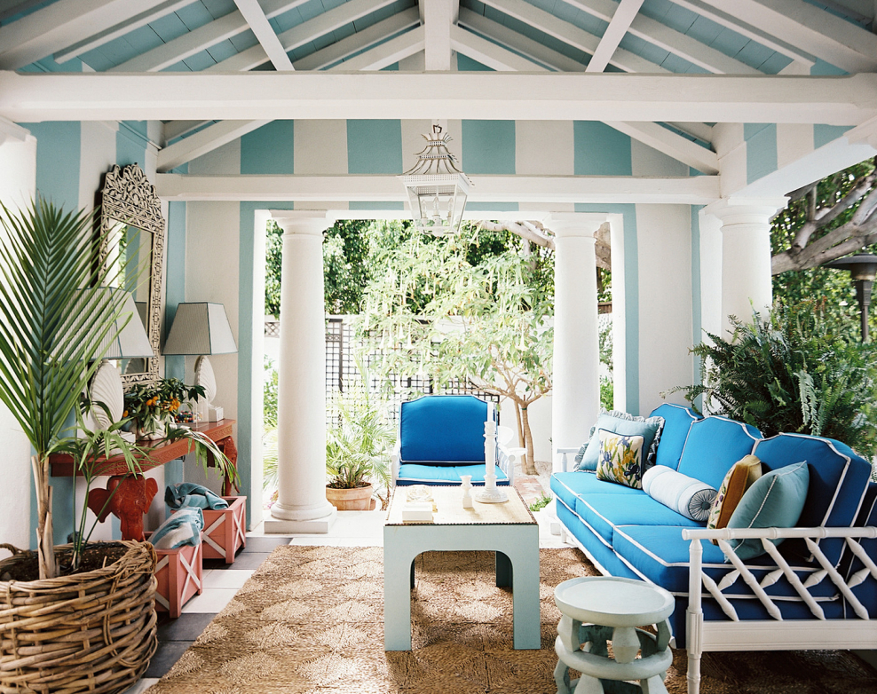 Открытая терраса в морском стиле