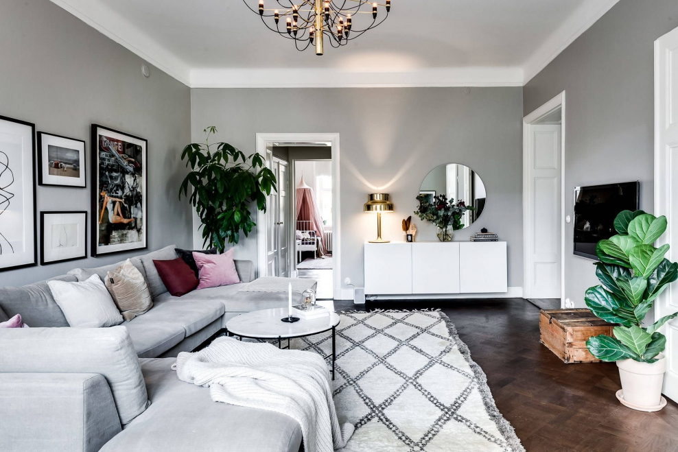 Светло серые стены в интерьере