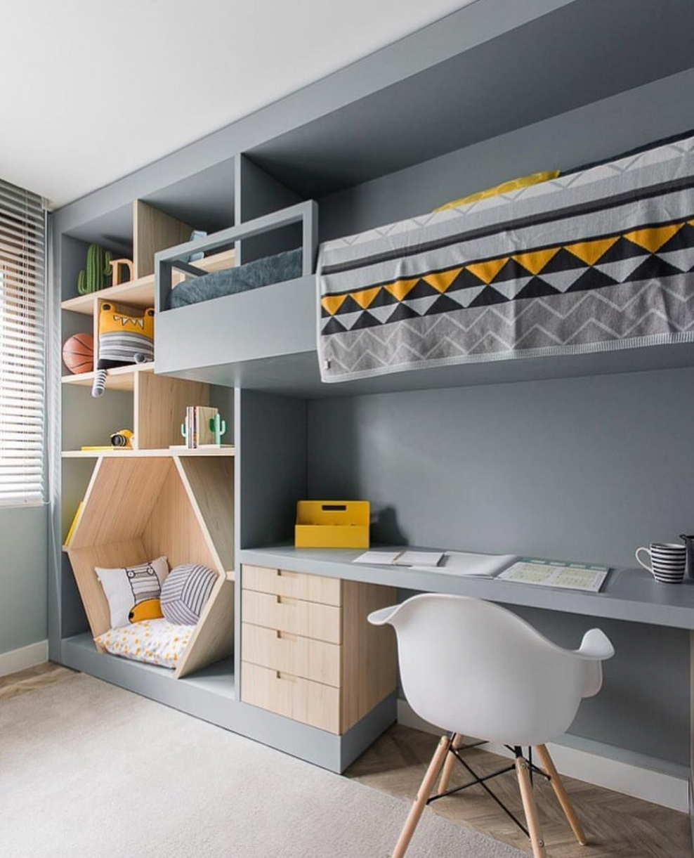 Компактная детская комната