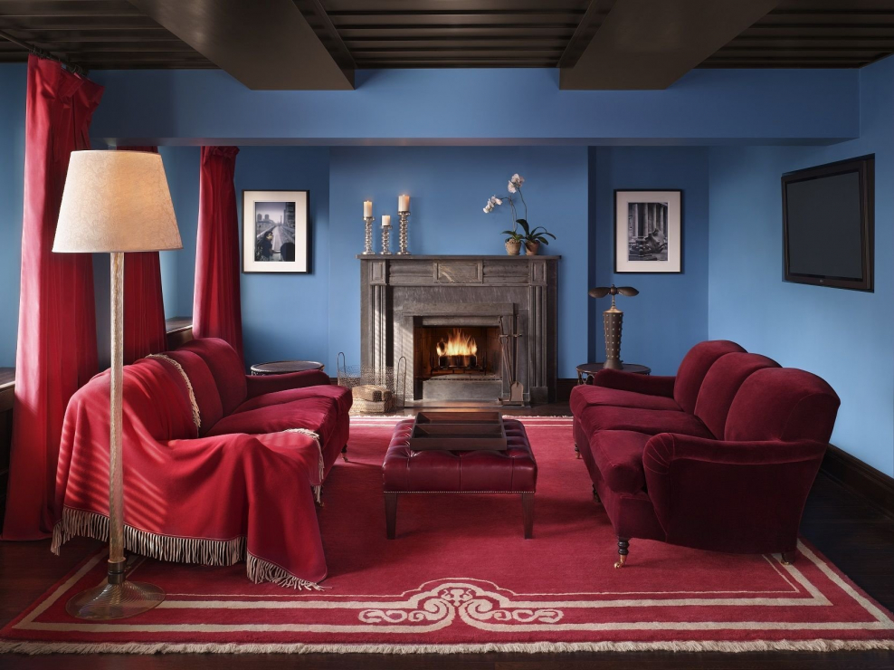 Красный цвет в интерьере