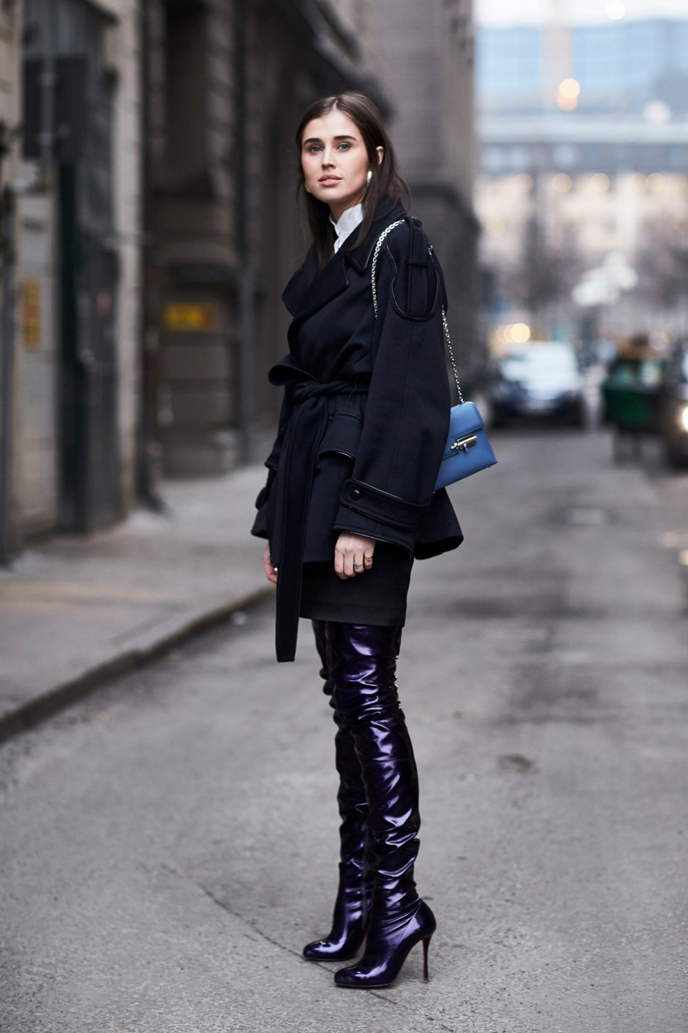 Стол для ноутбука