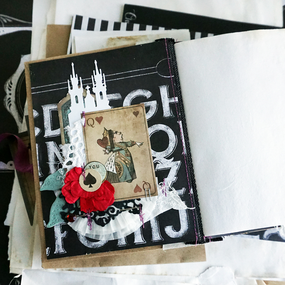 Богатый дом и чёрный кот