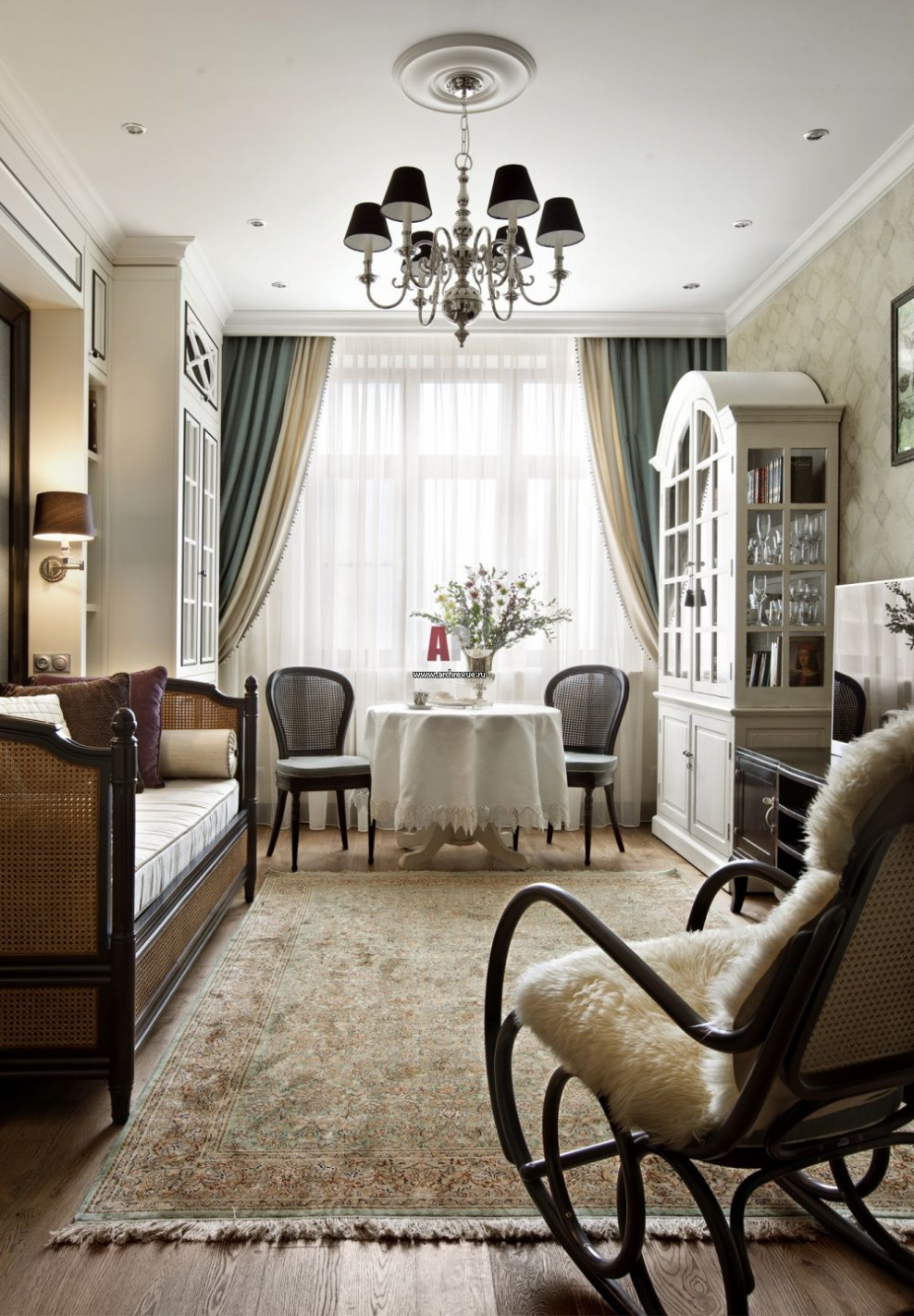 Гостиная Неоклассика 35м2