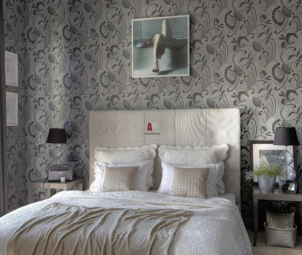 Красивое сочетание обоев в спальне
