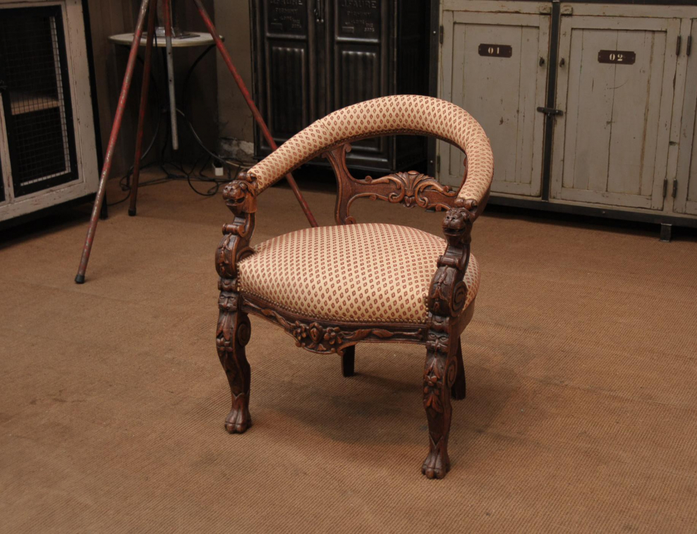 Кресло из дуба