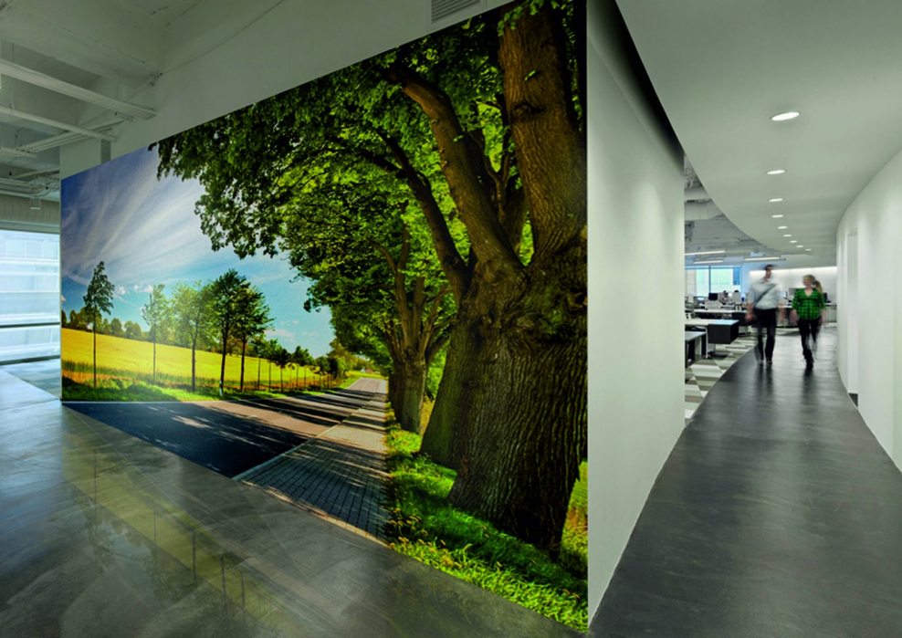 Широкоформатная и интерьерная печать в интерьере