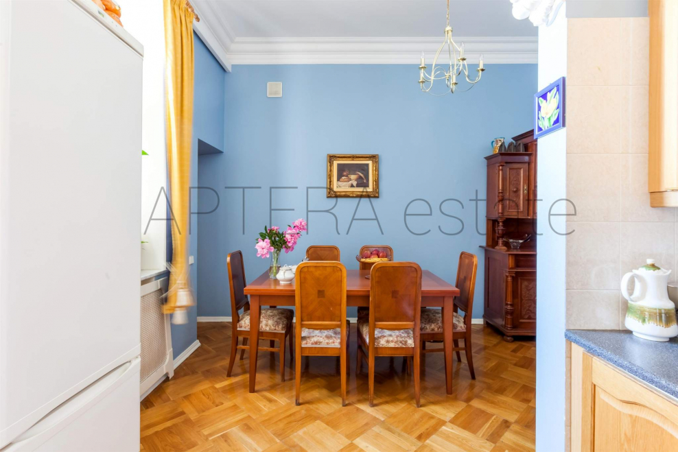 Дом на большая Никитская 43 квартиры