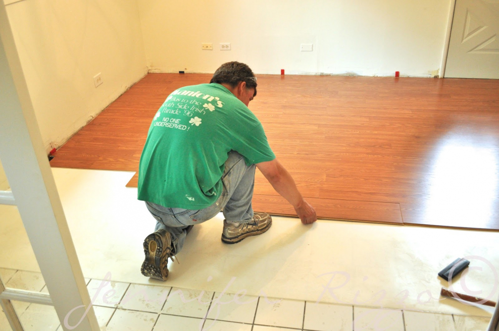 Правильная укладка ламината на бетонный пол