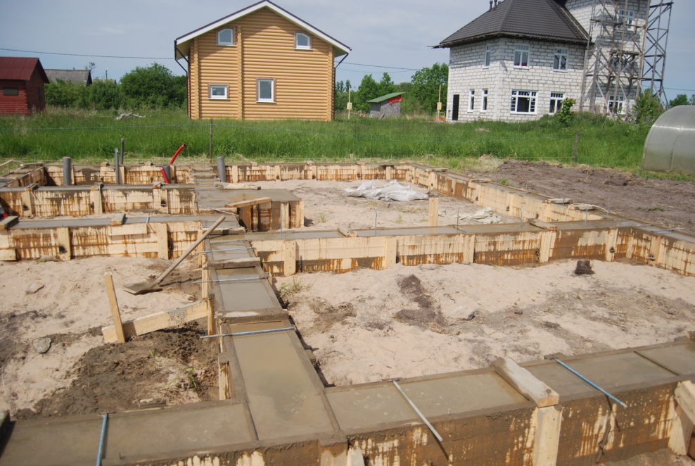 Фундамент из бетона под ключ