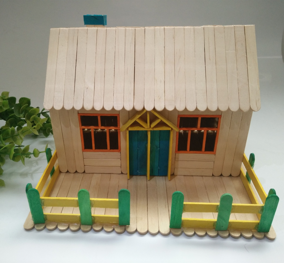 Домик из палочек от мороженого