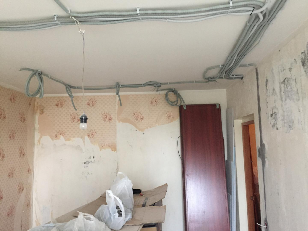 Их квартиры электрифицированы