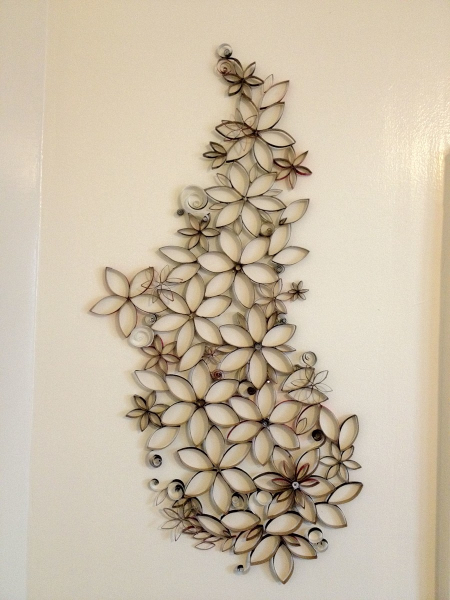 Девушка Весна из цветной бумаги