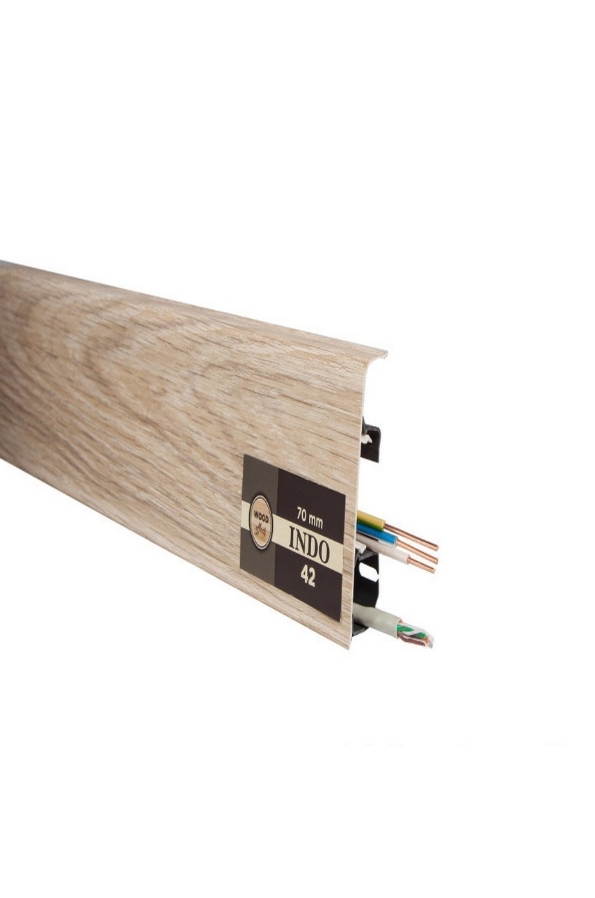 Плинтус Orac Decor sx172