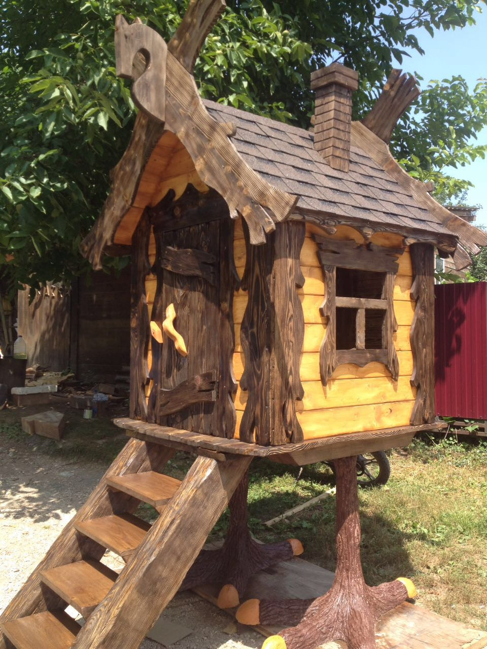 Деревянные изделия для садика