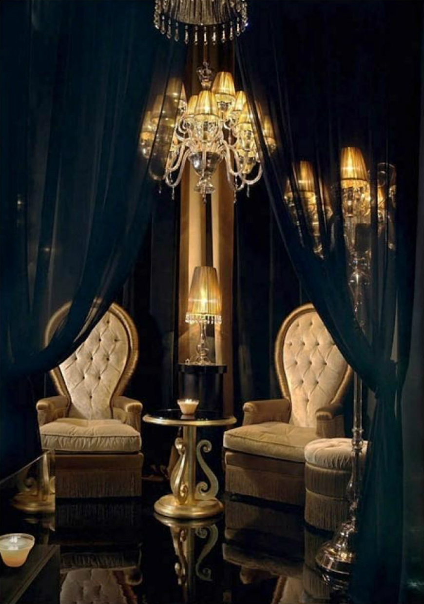 Интерьер черный с золотом