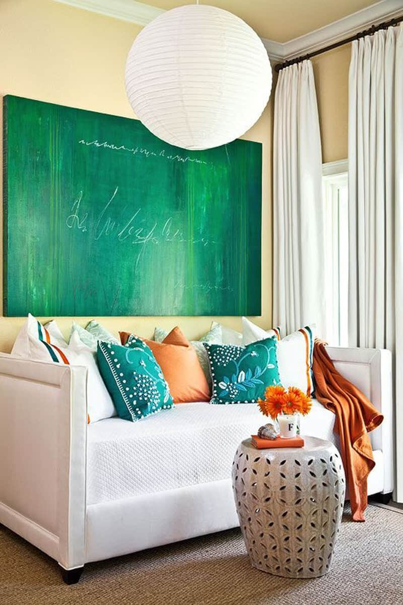 Изумрудный цвет в интерьере