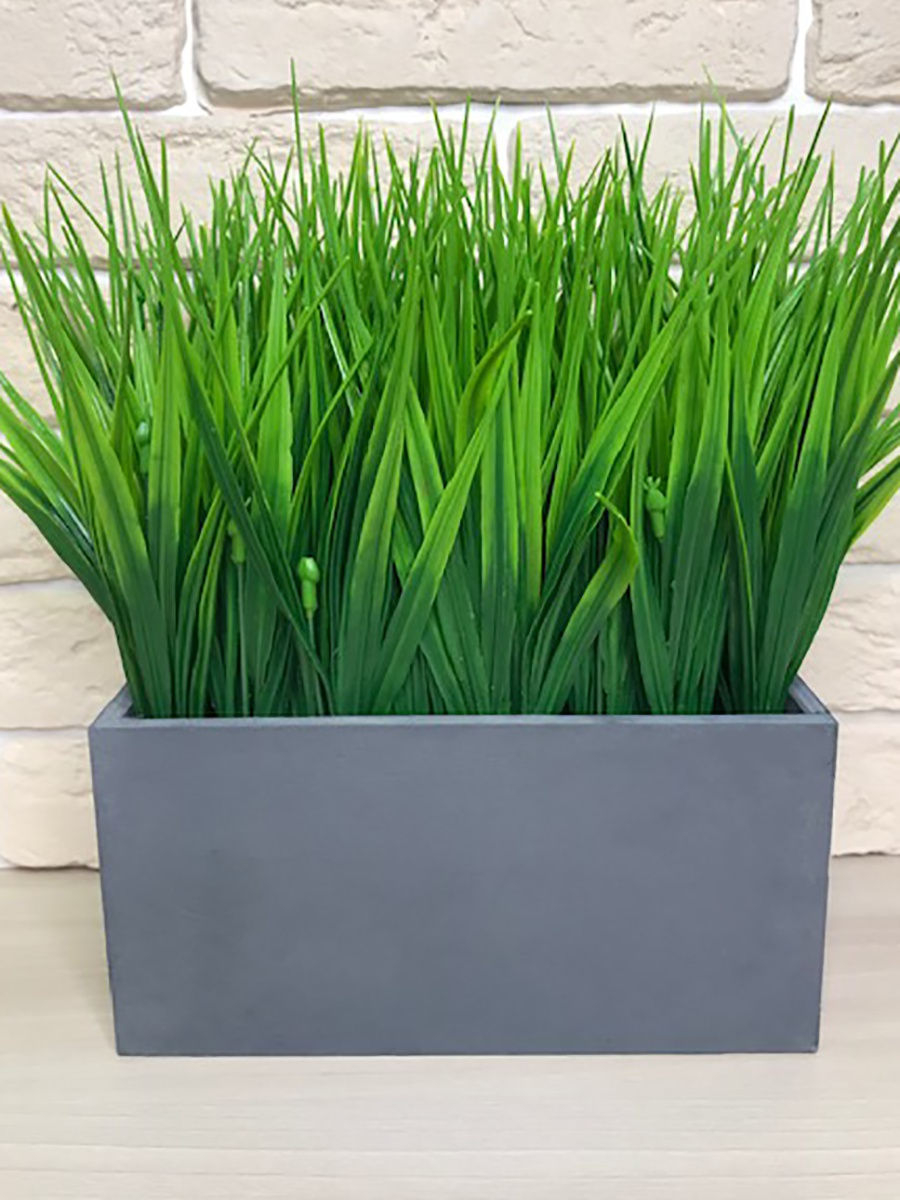 Искусственная зелень в кашпо