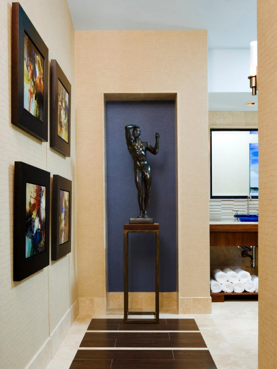 ЭКСЕДРА ниша