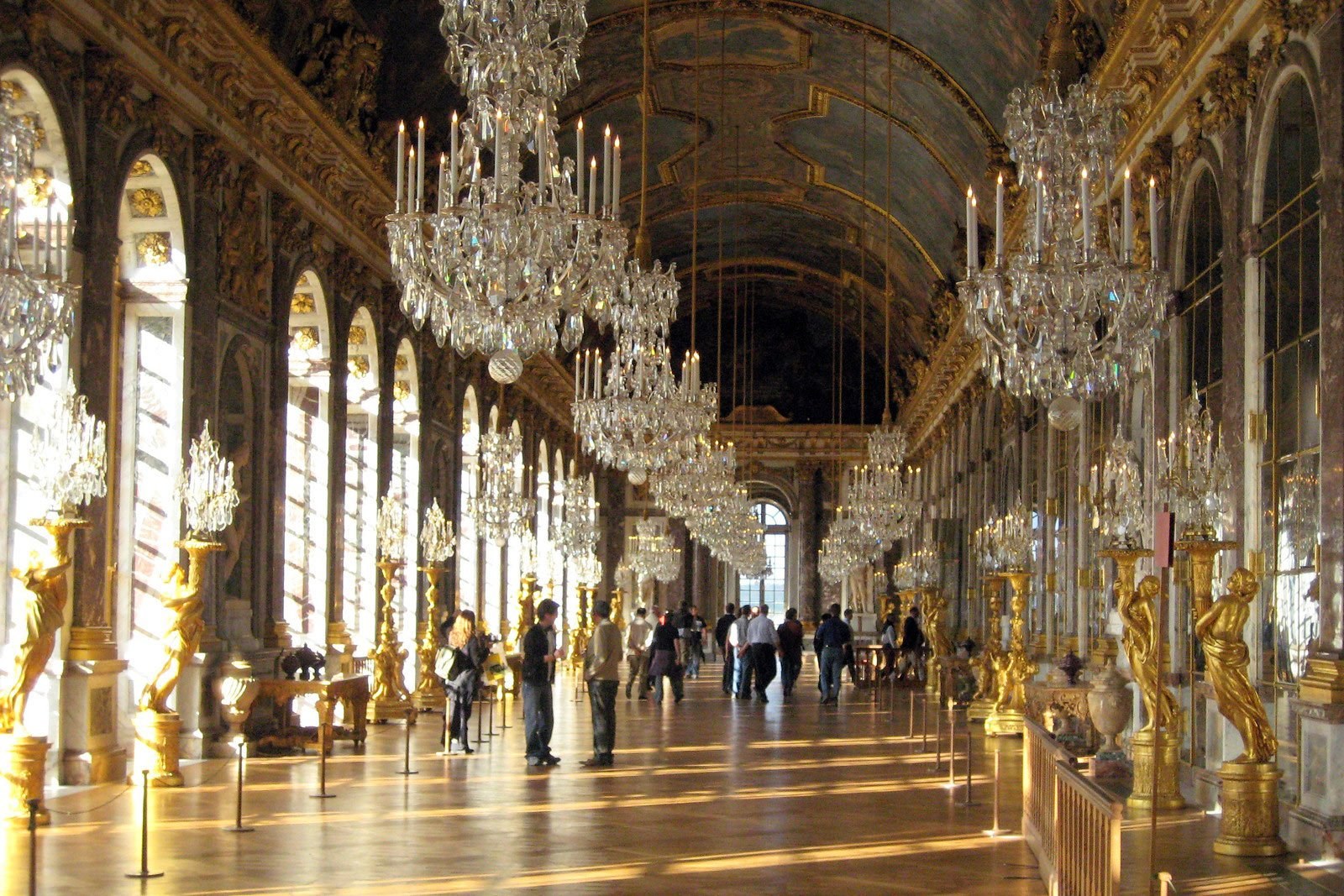 Версальский дворец внутри с описанием