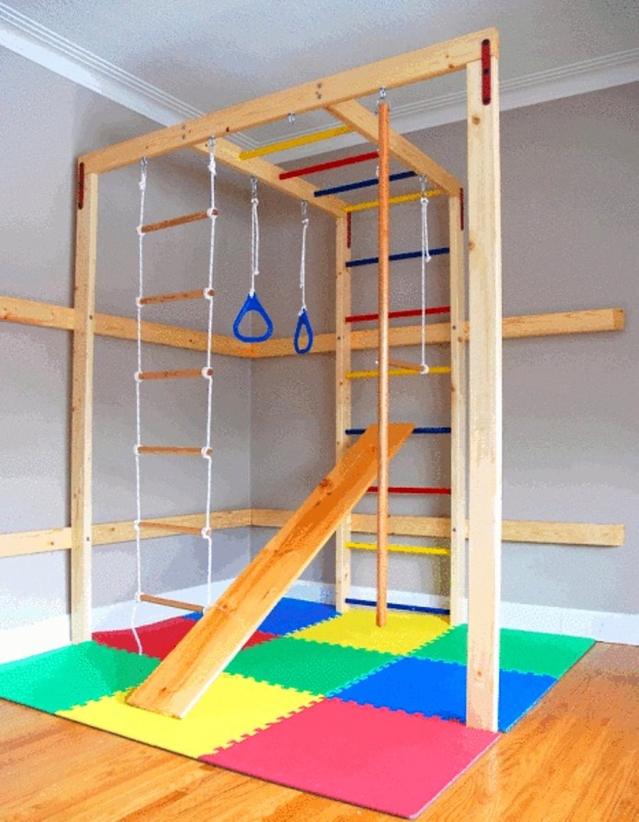 Спортивный уголок