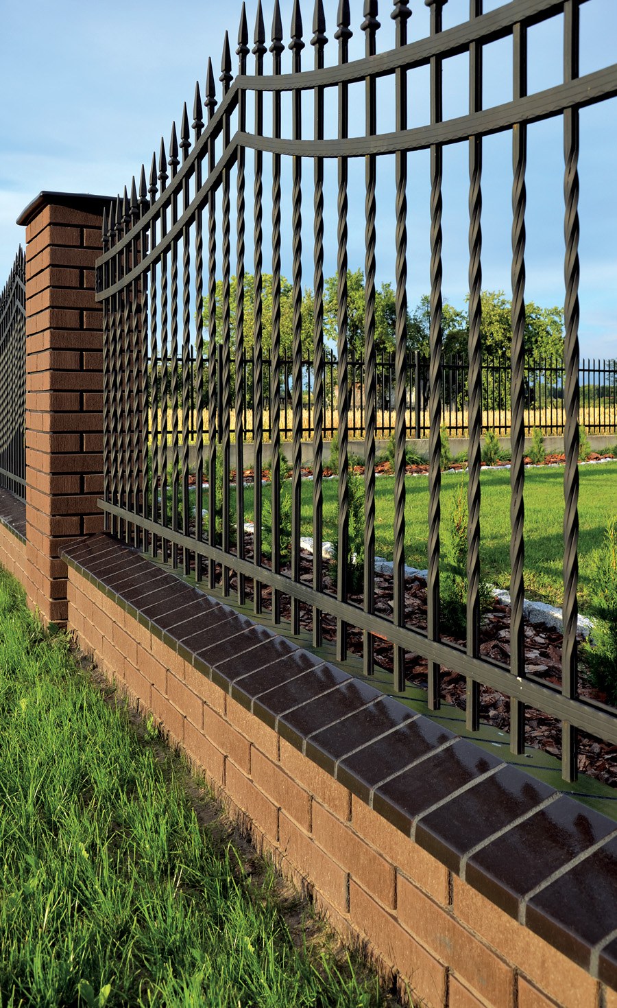 Заборы и ограждения