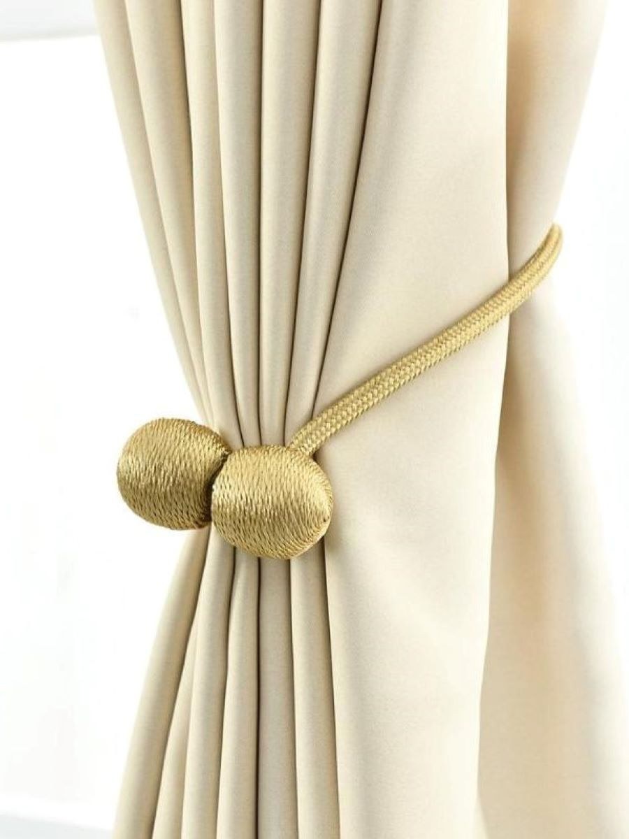 Подхват для штор магнитный