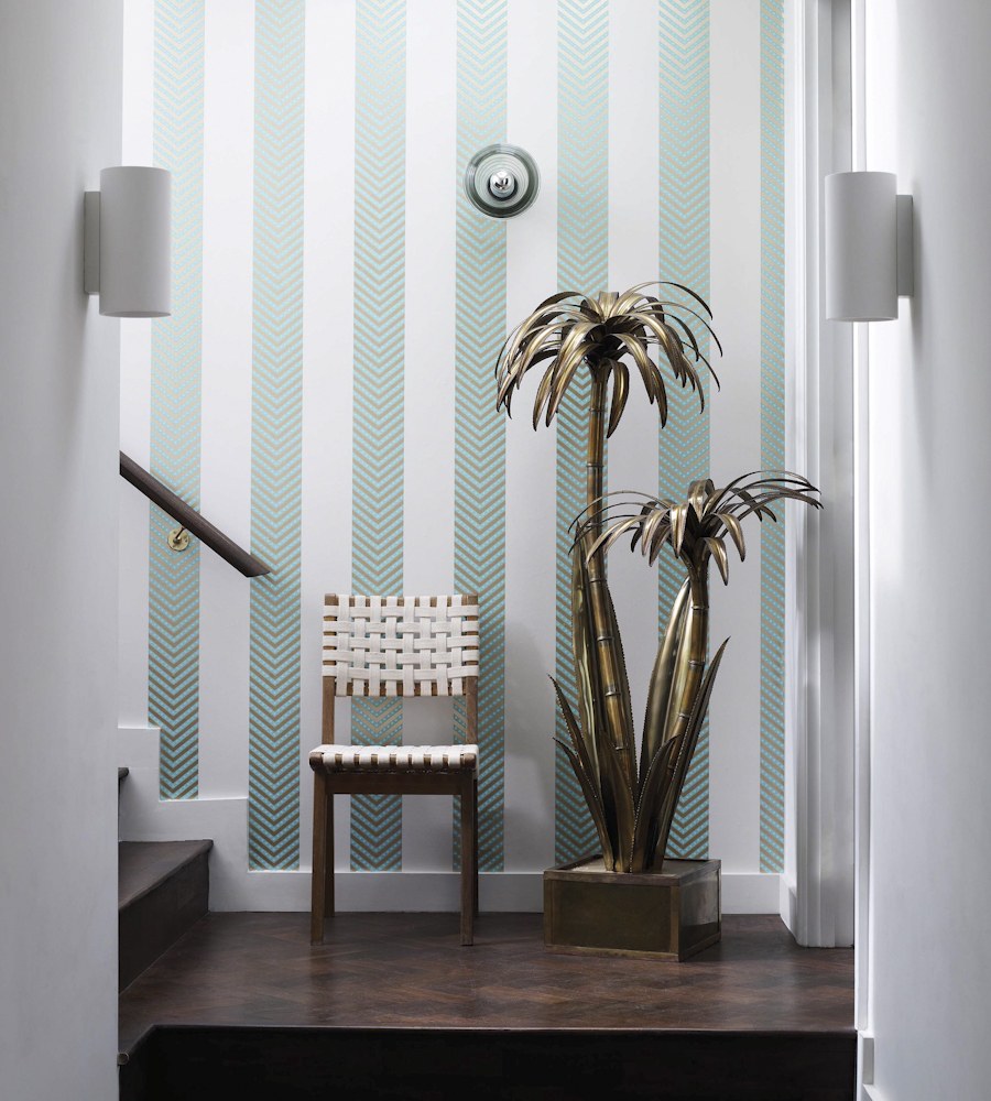 Покраска стен полосами