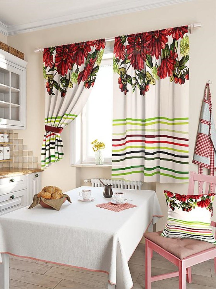 Шторы на кухню с балконной дверью