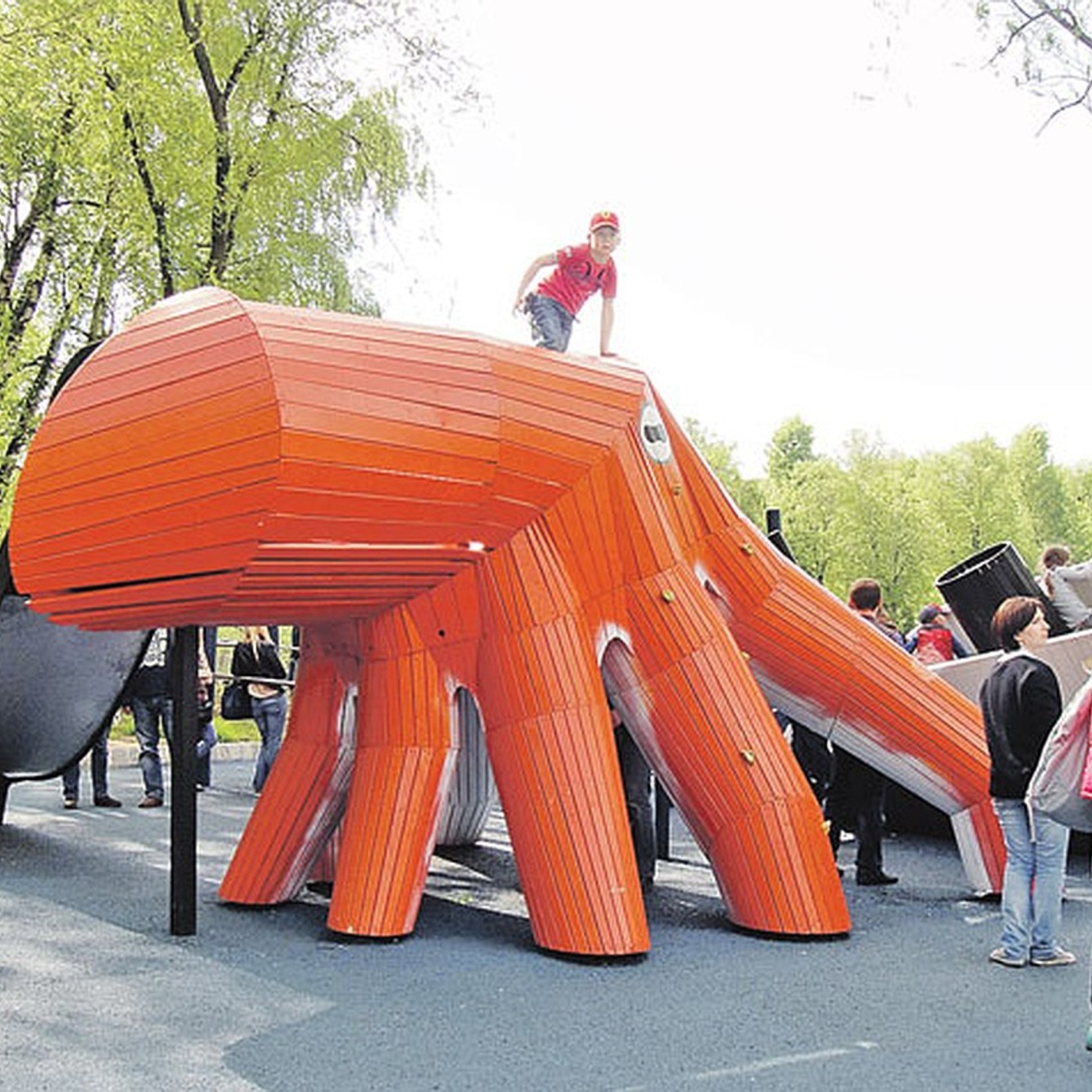 Самая большая площадка в москве. Оригинальные детские площадки. Креативные детские площадки. Интересные детские площадки. Необычные игровые площадки.