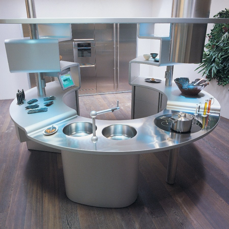 Круглый остров на кухне