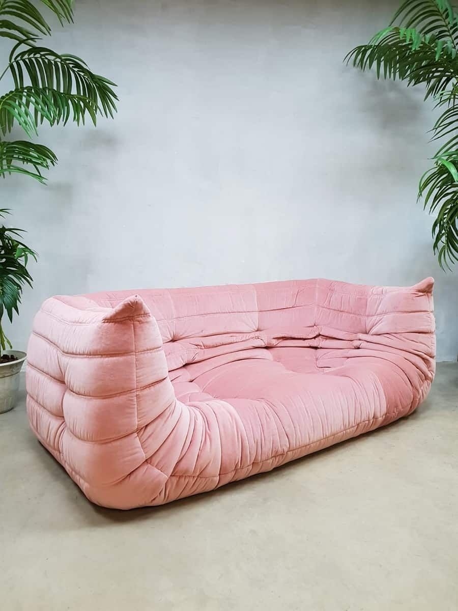 Бескаркасный диван Togo Sofa