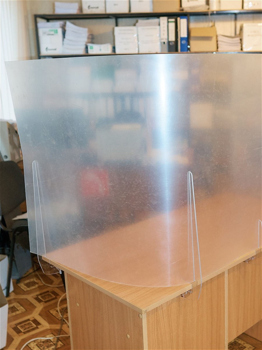 Защитные экраны из ПЭТ 600х800