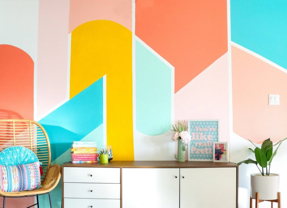 Разноцветные стены в интерьере