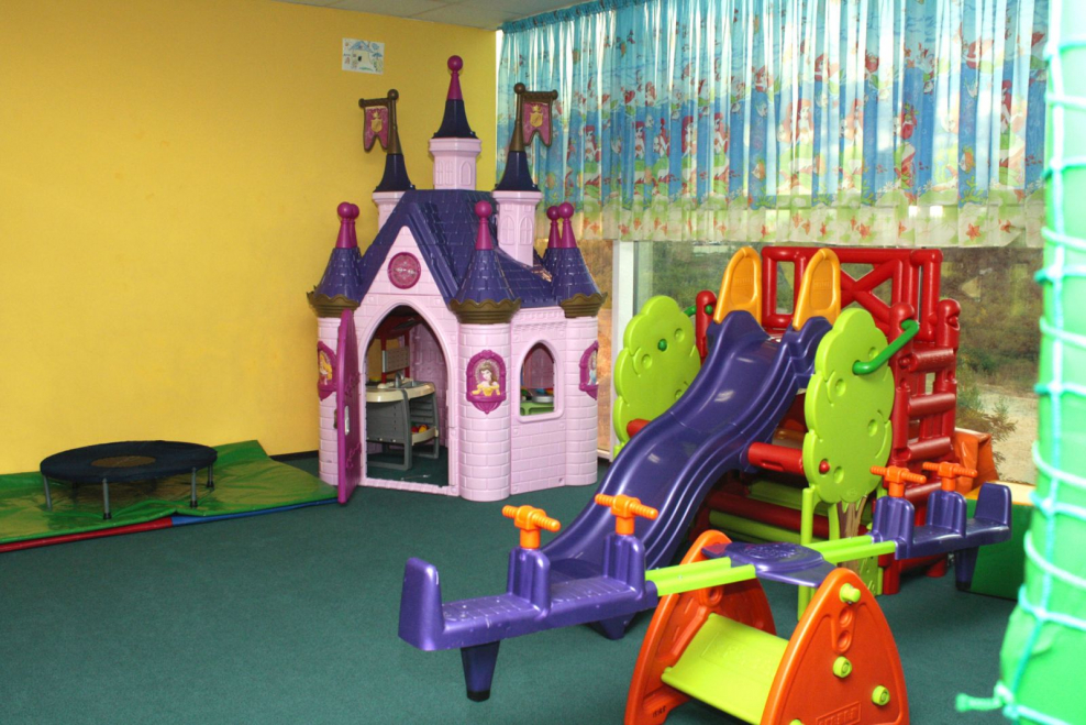 Отличная игровая комната