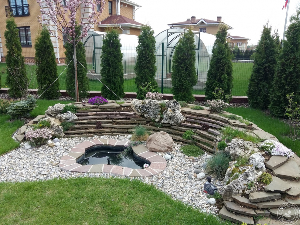 Пруд из ванны