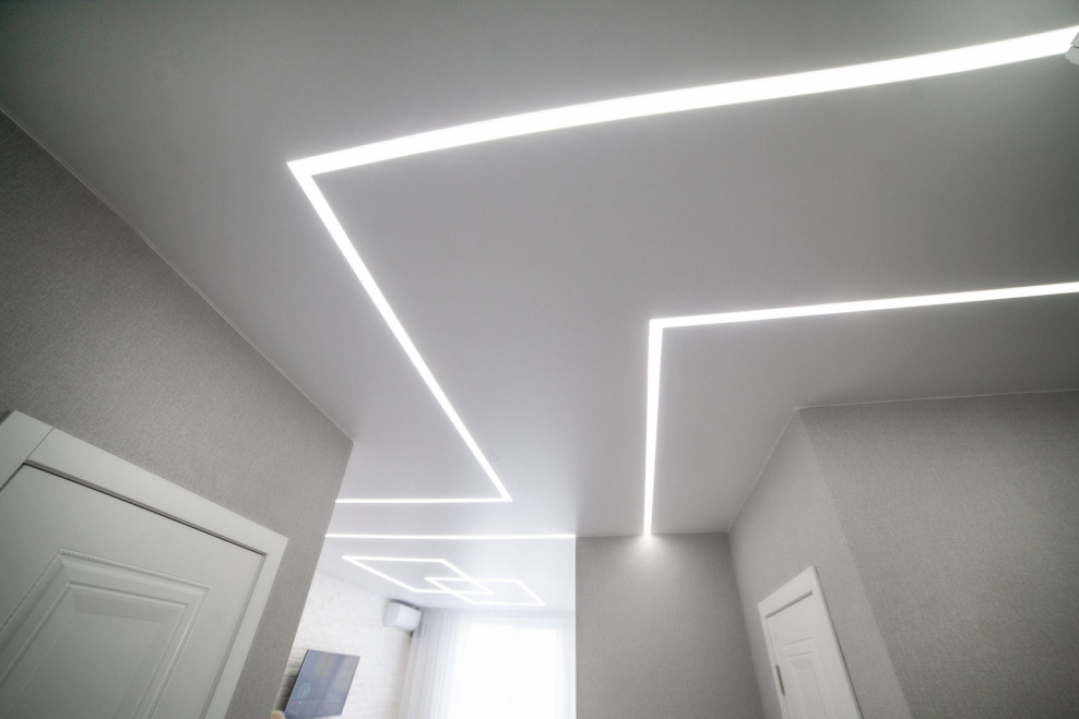 Компания Галактика натяжные потолки отделочные работы