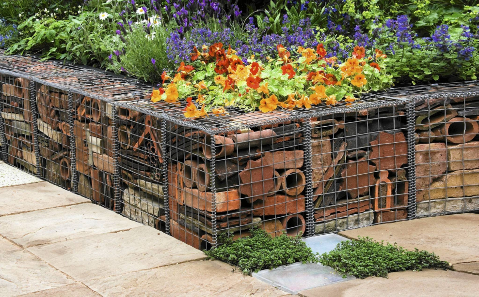 Габион в ландшафте