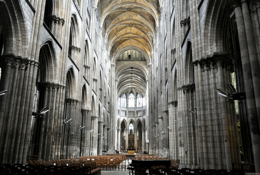 Руанский собор Готика интерьер