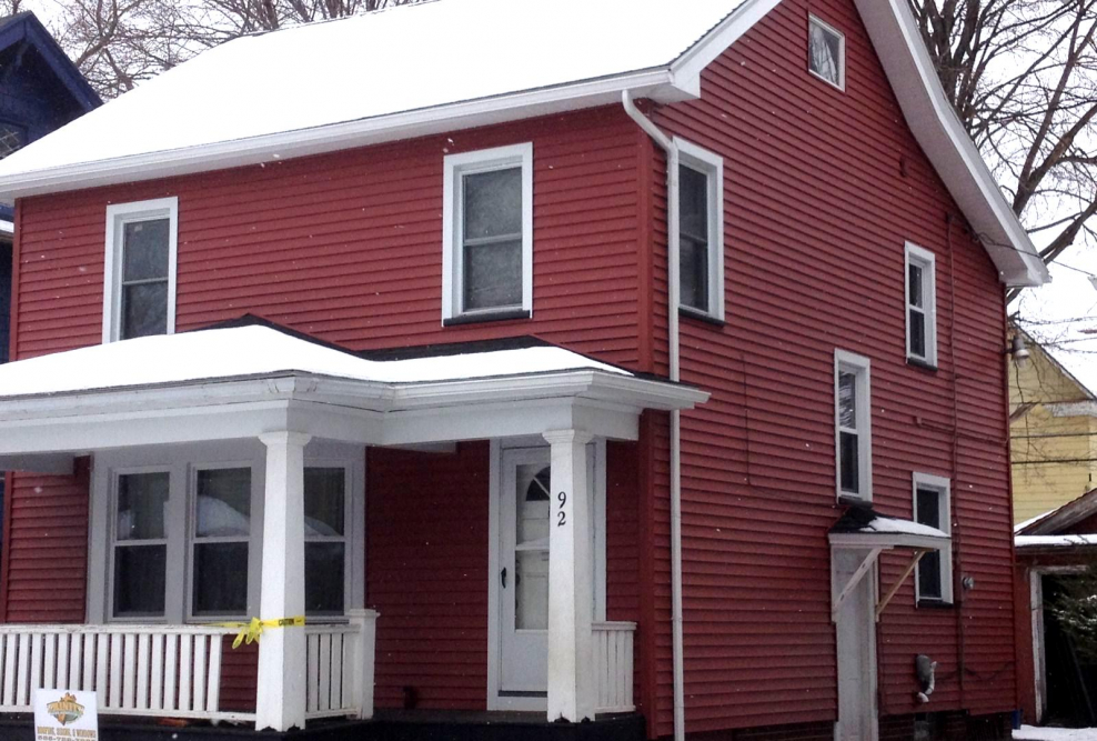 Вишневый сайдинг