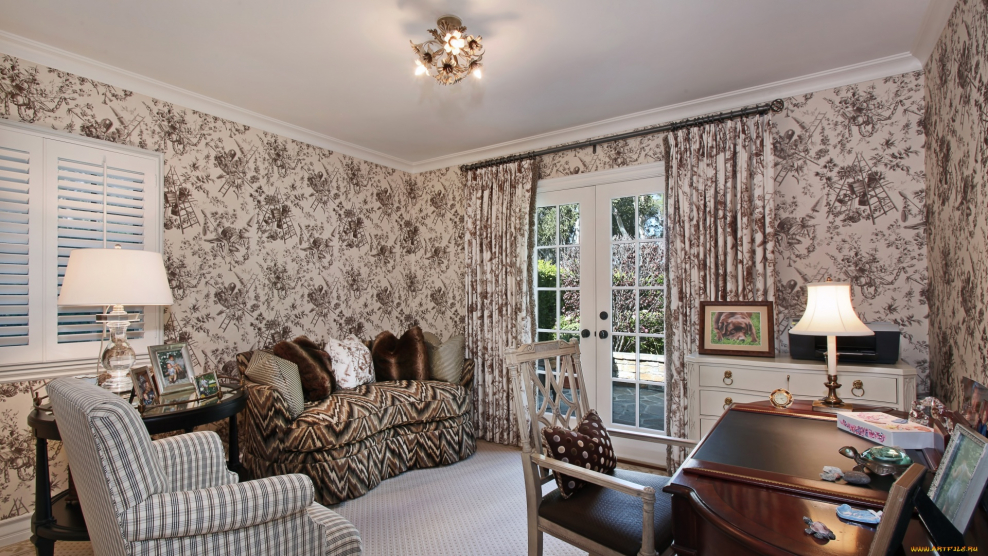 Комбинированные обои для гостиной