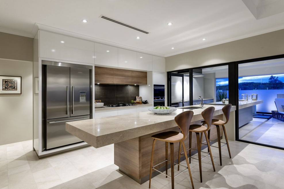 Большие кухни в современном стиле