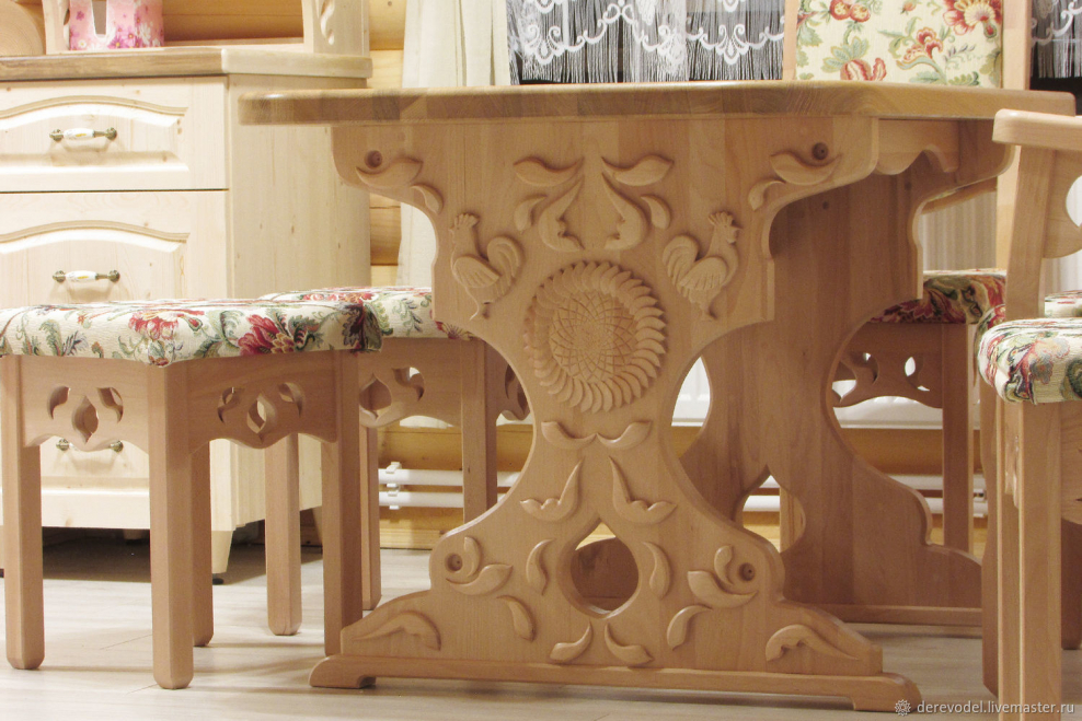 Резная кухня из дерева