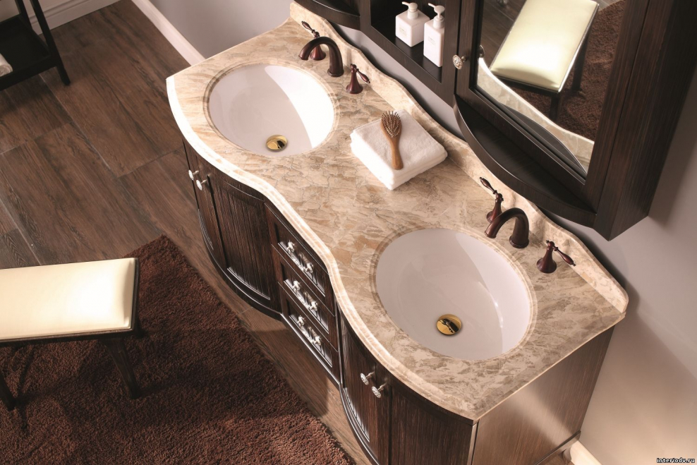 Тумба с раковиной с мраморной столешницей