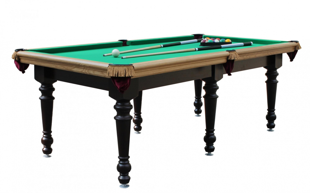 Бильярдный зал