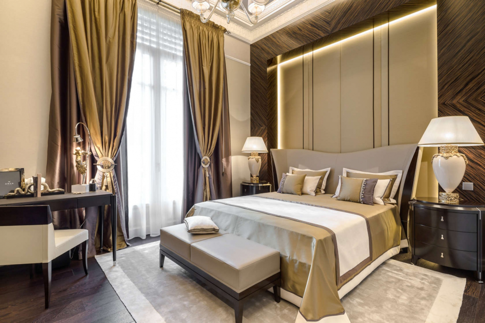 Шторы в спальню в современном стиле