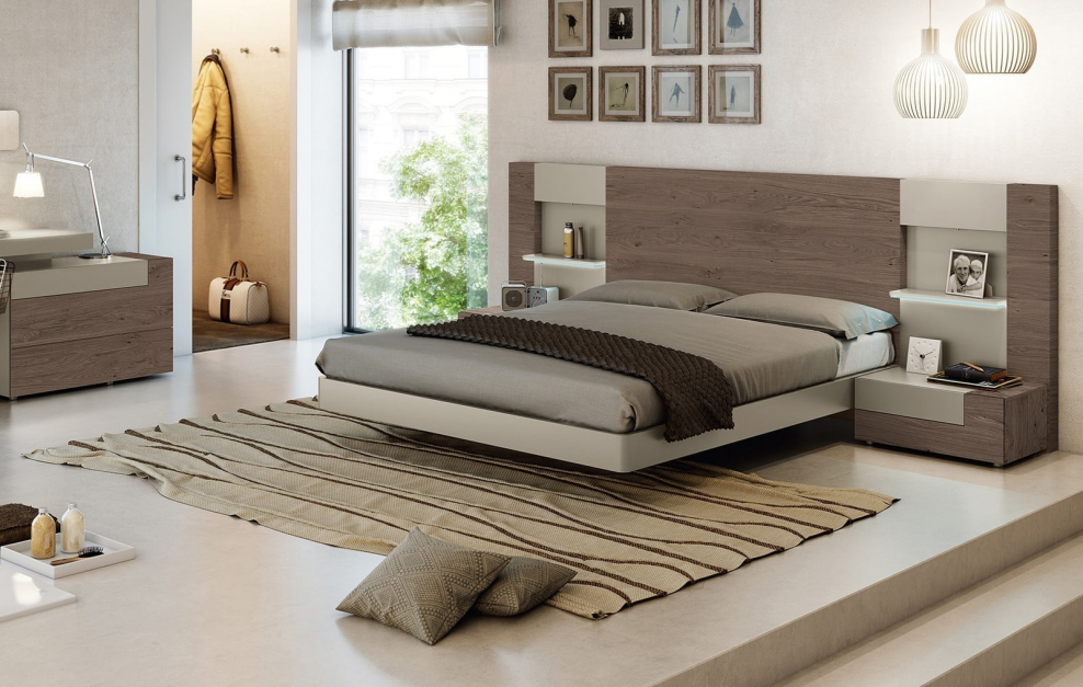 Кровати с тумбочками в спальную